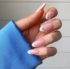 How Getting My Nails Done Improve My Outfits